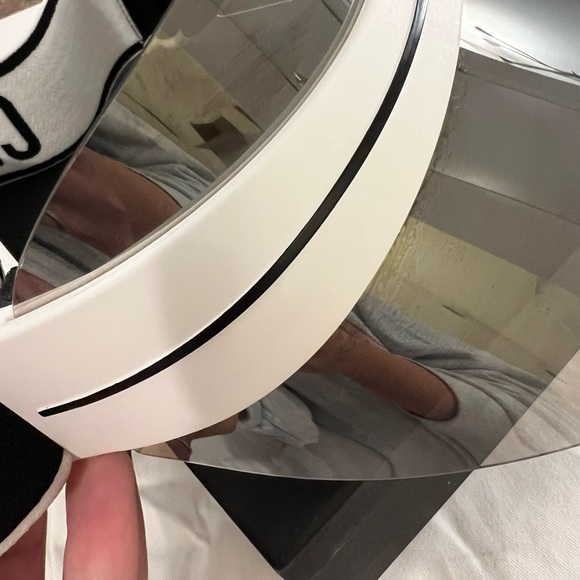 DIOR VISOR - Picture 8 of 10